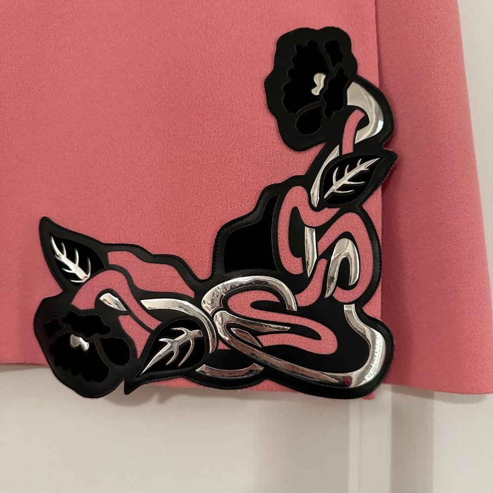 Christopher Kane Pink Mini Skirt with Floral Detail - UK 10/US 6 - Picture 3 of 8